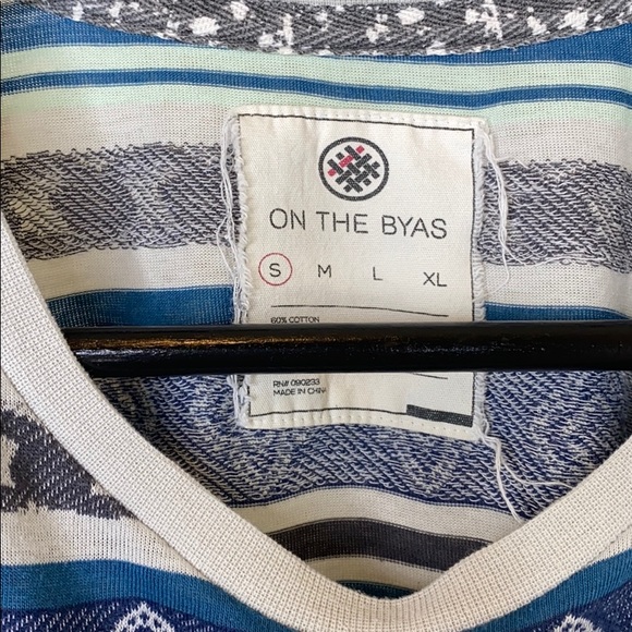 On the Byas pattern t-shirt - Picture 3 of 6